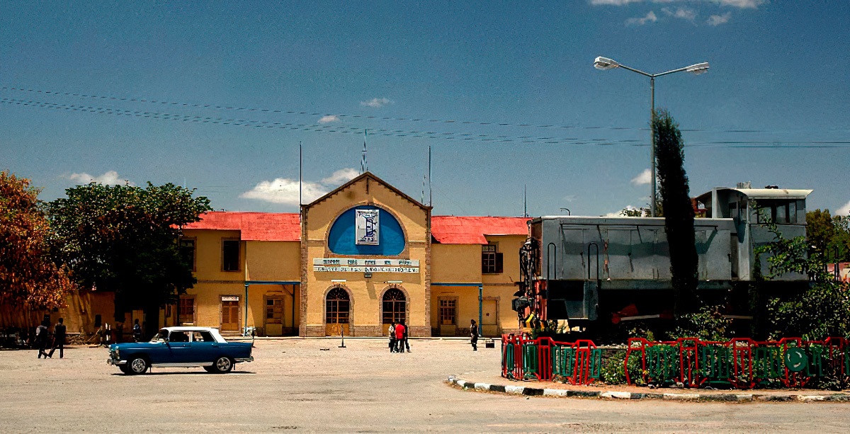 Современное здание вокзала в Дире-Дауа