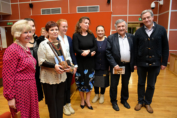 Участники вечера - О. Медведко-Лукницкая, Г. Козловская, Н. Ехина, писатель В. Полушин и путешественник Н. Носов
