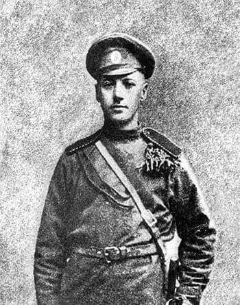 Портрет Н.С. Гумилева в форме вольноопределяющегося. 1914 год